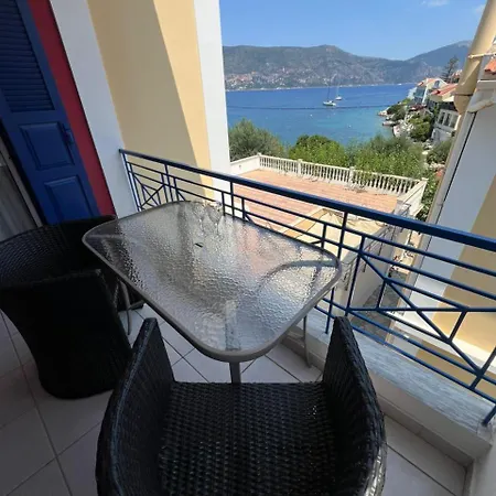 Fiskardo Beach Apartments فيسكاردو