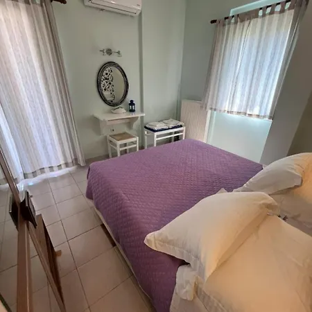 Fiskardo Beach Apartments شقة