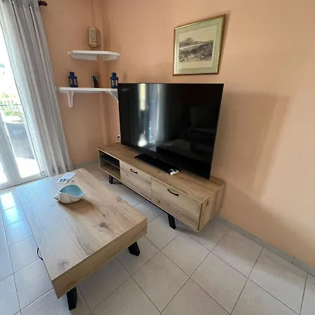 شقة Fiskardo Beach Apartments